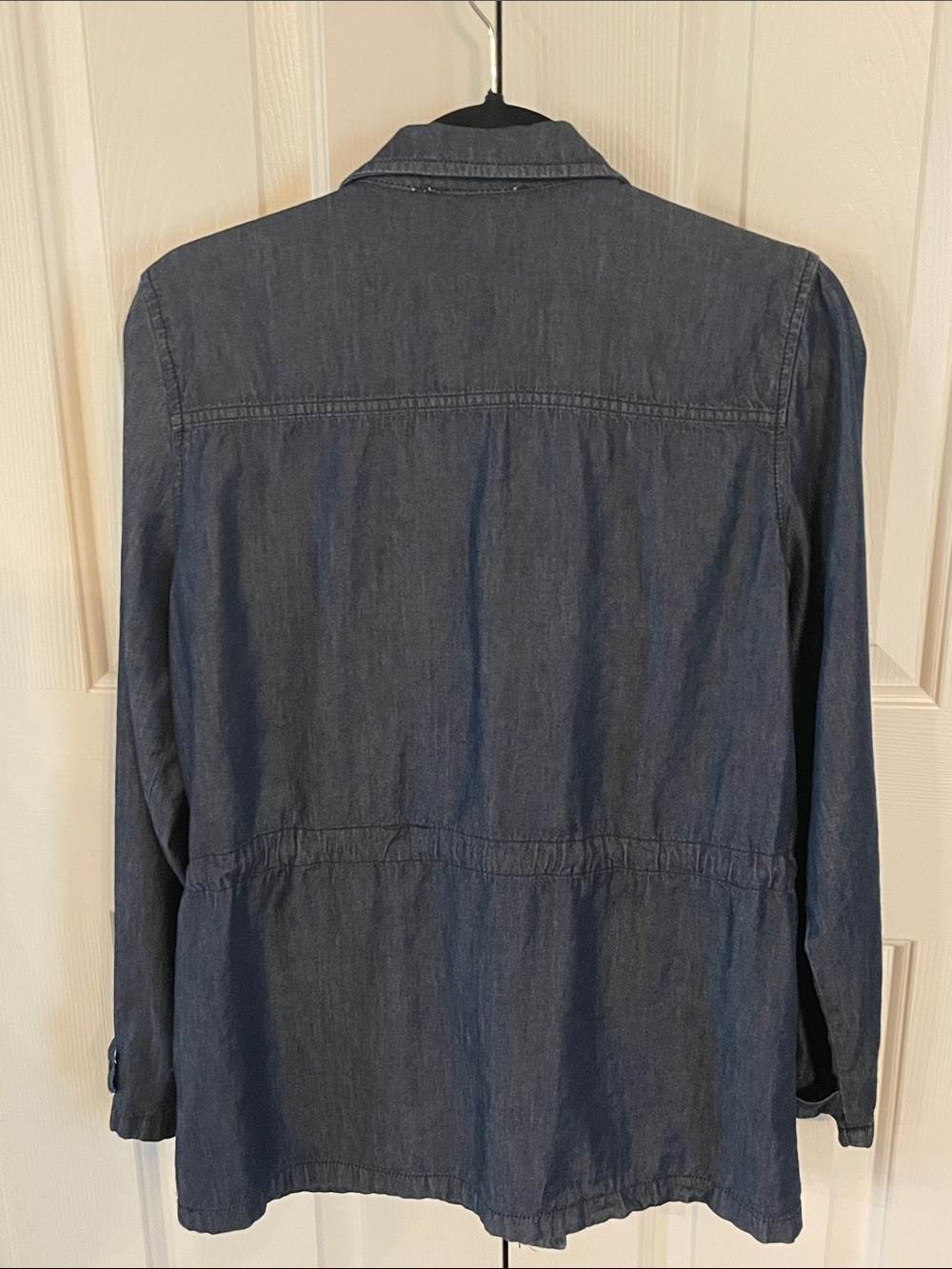 Lightweight jacket - Picture 3 of 4